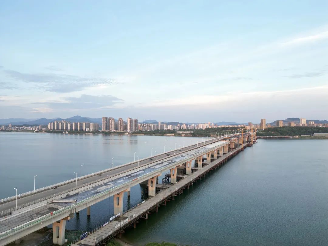 S312新干赣江特大桥危桥拆除重建工程